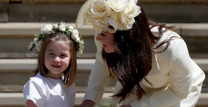 Asa mama, asa fiica! Obiceiul pe care printesa Charlotte l-a imprumutat de la mama ei, Kate Middleton Asa mama, asa fiica! Obiceiul pe care printesa Charlotte l-a imprumutat de la mama ei, Kate Middleton