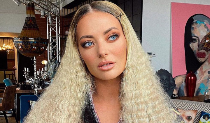 Delia a implinit 40 de ani. Cum si-a sarbatorit cantareata ziua de nastere Delia a implinit 40 de ani. Cum si-a sarbatorit cantareata ziua de nastere