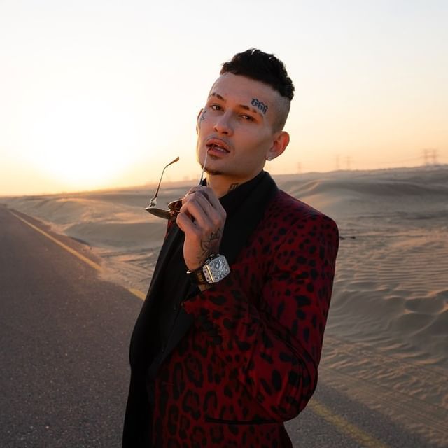 Ce face Morgenstern in Dubai: „Am imbatranit cu 10 ani, dar castig foarte bine si imi vad viitorul doar in NFT si Crypto” - FOTO/VIDEO Ce face Morgenstern in Dubai: „Am imbatranit cu 10 ani, dar castig foarte bine si imi vad viitorul doar in NFT si Crypto” - FOTO/VIDEO