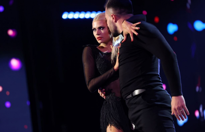 Moldovenii au uimit show-ul Romanii au talent! Ecaterina Dosan si Iulian Turcanu au pus in scena un dans pasional: “Superlativ, clar!” - VIDEO
Moldovenii au uimit show-ul Romanii au talent! Ecaterina Dosan si Iulian Turcanu au pus in scena un dans pasional: “Superlativ, clar!” - VIDEO
