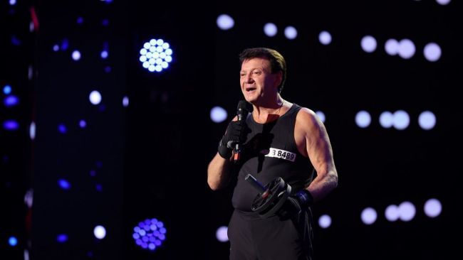 Ionel Cata vrea sa arate ca varsta nu conteaza cand ai o pasiune. Vezi cum a evoluat barbatul pe scena „Romanii au talent” - VIDEO Ionel Cata vrea sa arate ca varsta nu conteaza cand ai o pasiune. Vezi cum a evoluat barbatul pe scena „Romanii au talent” - VIDEO