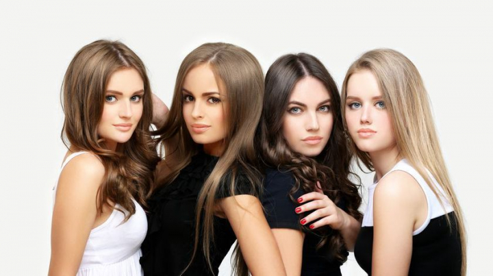 Blond, brunet, saten sau roscat? Care este cea mai atragatoare culoare a parului, in ochii celor din jur Blond, brunet, saten sau roscat? Care este cea mai atragatoare culoare a parului, in ochii celor din jur