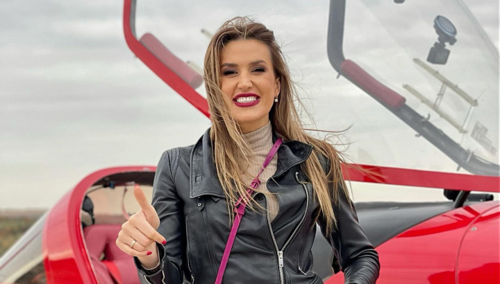 Tatiana Heghea- donator de buna dispozitie si zambete chiar de Ziua Internationala a Rasului si a Fericirii: „Este vorba despre o stare de spirit, iar cel mai important e sa zambesti natural si din suflet” - VIDEO
Tatiana Heghea- donator de buna dispozitie si zambete chiar de Ziua Internationala a Rasului si a Fericirii: „Este vorba despre o stare de spirit, iar cel mai important e sa zambesti natural si din suflet” - VIDEO