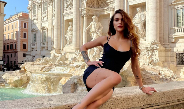 Ii place sa fie diferita! In ciuda frigului din munti, dansatoarea Cristina Scarlevschi a schiat in costum de baie: „Nu am fost niciodata normala” - VIDEO Ii place sa fie diferita! In ciuda frigului din munti, dansatoarea Cristina Scarlevschi a schiat in costum de baie: „Nu am fost niciodata normala” - VIDEO