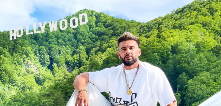 Cum arata Dorian Popa dupa ce si-a facut o interventie estetica la nivelul pectoralilor - FOTO
Cum arata Dorian Popa dupa ce si-a facut o interventie estetica la nivelul pectoralilor - FOTO