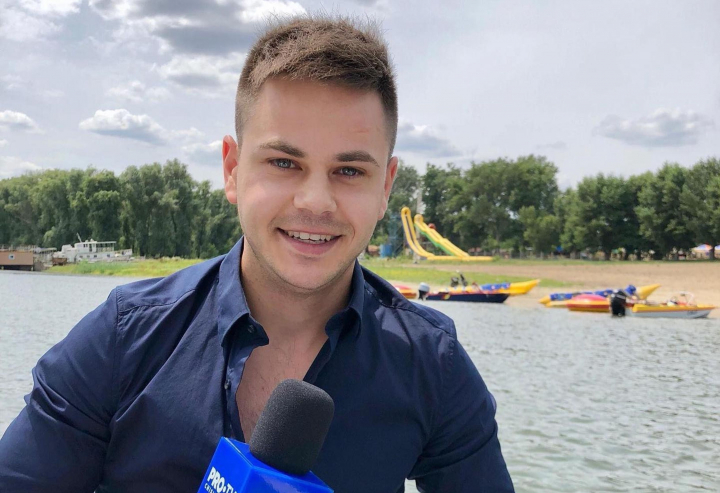 Dan Ionita- bloggerul care nu inceteaza sa uimeasca cu bunatate si fapte bune! Vezi gestul impresionant facut pentru un om mai putin norocos: „In discutie el dorea sa negocieze cu mine pretul si m-am gandit si am decis sa i-o dau gratis” - VIDEO Dan Ionita- bloggerul care nu inceteaza sa uimeasca cu bunatate si fapte bune! Vezi gestul impresionant facut pentru un om mai putin norocos: „In discutie el dorea sa negocieze cu mine pretul si m-am gandit si am decis sa i-o dau gratis” - VIDEO