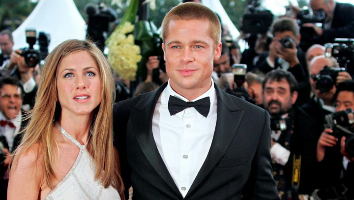 Jennifer Aniston - disperata ca secretele din casnicia cu Brad Pitt ies la iveala Jennifer Aniston - disperata ca secretele din casnicia cu Brad Pitt ies la iveala