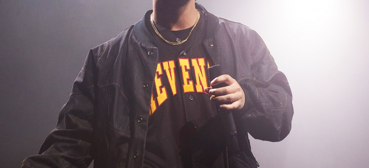 Pe scena a primit premiul Grammy, iar in culise a vandut femei. Vezi cine este celebrul rapper acuzat de pedofilie si trafic de persoane - FOTO Pe scena a primit premiul Grammy, iar in culise a vandut femei. Vezi cine este celebrul rapper acuzat de pedofilie si trafic de persoane - FOTO