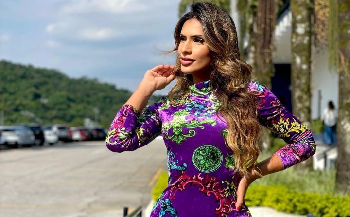 Actrita Clara Brasil, criticata de internauti pentru ca se iubeste cu un barbat de 81 de ani. Vezi cum arata alesul inimii sale: „Nu-mi pasa!” - FOTO Actrita Clara Brasil, criticata de internauti pentru ca se iubeste cu un barbat de 81 de ani. Vezi cum arata alesul inimii sale: „Nu-mi pasa!” - FOTO