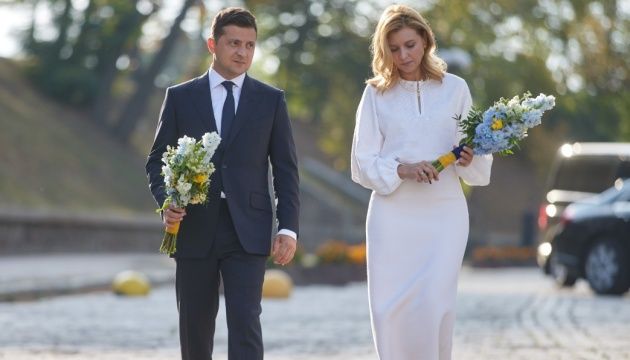 Cine e Olena Zelenska, Prima Doamna a Ucrainei - FOTO
Cine e Olena Zelenska, Prima Doamna a Ucrainei - FOTO