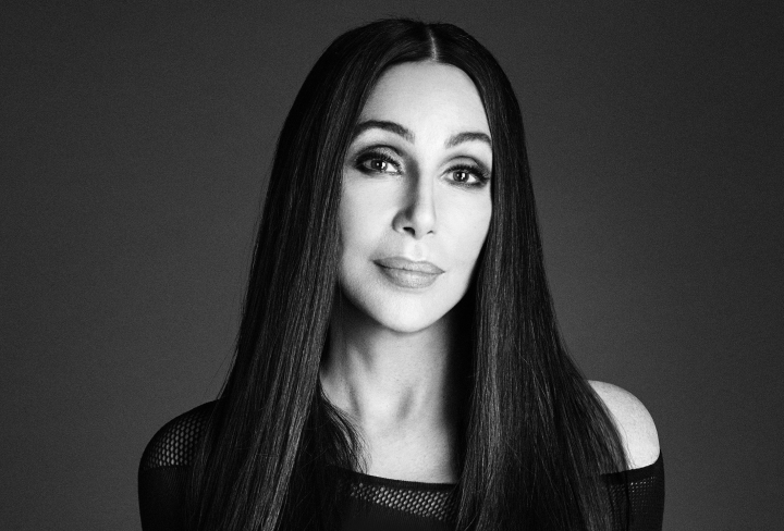 Cher a declarat public ca sustine poporul ucrainean: „Daca i se va oferi sansa, Putin va inghiti natiuni suverane pana cand va reinvia URSS” - FOTO Cher a declarat public ca sustine poporul ucrainean: „Daca i se va oferi sansa, Putin va inghiti natiuni suverane pana cand va reinvia URSS” - FOTO