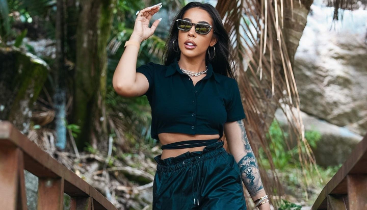 Cum i-a anuntat Cristina Stefania, iubita lui Speak, pe fanii ei ca lanseaza piesa noua. Artista le-a pregatit o surpriza: „Abia asteptam” Cum i-a anuntat Cristina Stefania, iubita lui Speak, pe fanii ei ca lanseaza piesa noua. Artista le-a pregatit o surpriza: „Abia asteptam”