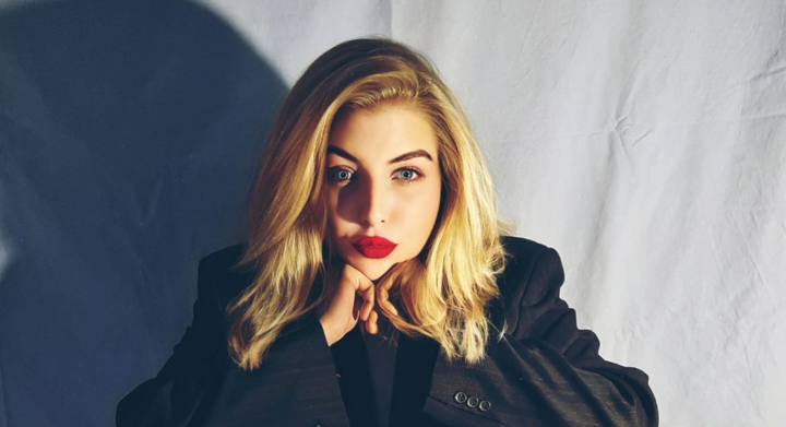 Oamenii de peste Prut sunt gata sa ajute refugiatii din Ucraina nu mai putin decat moldovenii! Interpreta Anisoara Postolachi: „Singurul cuvant pe care il aud de la aceste persoane este - razboi” - VIDEO Oamenii de peste Prut sunt gata sa ajute refugiatii din Ucraina nu mai putin decat moldovenii! Interpreta Anisoara Postolachi: „Singurul cuvant pe care il aud de la aceste persoane este - razboi” - VIDEO