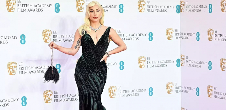 Premiile BAFTA 2022: Cele mai spectaculoase aparitii pe covorul rosu - FOTO Premiile BAFTA 2022: Cele mai spectaculoase aparitii pe covorul rosu - FOTO