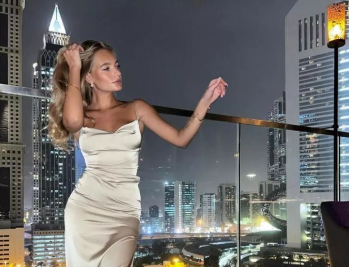 Fiica purtatorului de cuvant al Kremlinului, despre sanctiunile internationale care o vizeaza: Mi se pare complet nedrept si nerezonabil Fiica purtatorului de cuvant al Kremlinului, despre sanctiunile internationale care o vizeaza: Mi se pare complet nedrept si nerezonabil