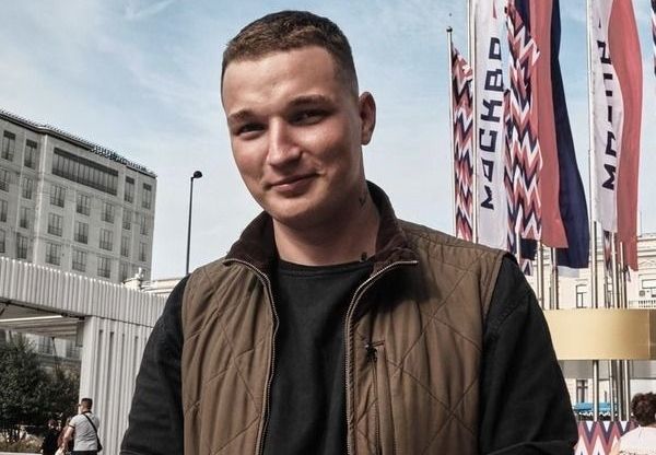 Moldoveanul Edward Bil, care a provocat un grav accident la Moscova, condamnat la inchisoare: „I s-a dat o pedeapsa destul de dura” Moldoveanul Edward Bil, care a provocat un grav accident la Moscova, condamnat la inchisoare: „I s-a dat o pedeapsa destul de dura”