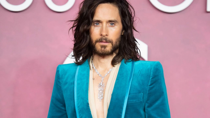 Jared Leto nu arata deloc de 50 de ani. Actorul a vorbit despre aspectul sau mereu tanar: „Toti vor sa-mi afle secretul” Jared Leto nu arata deloc de 50 de ani. Actorul a vorbit despre aspectul sau mereu tanar: „Toti vor sa-mi afle secretul”