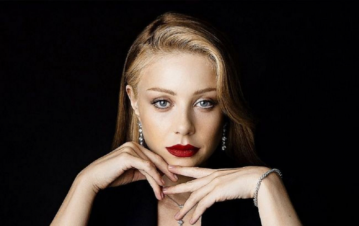 A adunat peste 2 milioane de hrivne in urma unui concert caritabil! Tina Karol a donat banii unui spital din Ucraina unde vin soldatii raniti in urma razboiului: „Vrem sa credem in victoria noastra” - VIDEO