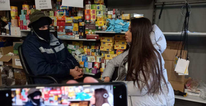 Voluntar pe timp de razboi! Afla povestea lui Andrei - barbatul care este zi si noapte la datorie in orasul Odesa: „Peste tot este mare nevoie de mancare si medicamente” - VIDEO Voluntar pe timp de razboi! Afla povestea lui Andrei - barbatul care este zi si noapte la datorie in orasul Odesa: „Peste tot este mare nevoie de mancare si medicamente” - VIDEO