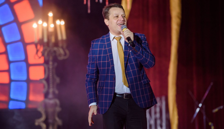 „Iubirea va invinge orice razboi!” Interpretul Sergiu Turcan a lansat o noua melodie de dragoste: „In aceasta perioada mi s-au anulat opt concerte, multe filmari, inregistrari” - VIDEO „Iubirea va invinge orice razboi!” Interpretul Sergiu Turcan a lansat o noua melodie de dragoste: „In aceasta perioada mi s-au anulat opt concerte, multe filmari, inregistrari” - VIDEO