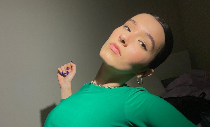 O tanara ucraineana isi plange fratele ucis de soldatii rusi. Valeria a reusit sa fuga in Italia: „Putin este malefic!” O tanara ucraineana isi plange fratele ucis de soldatii rusi. Valeria a reusit sa fuga in Italia: „Putin este malefic!”