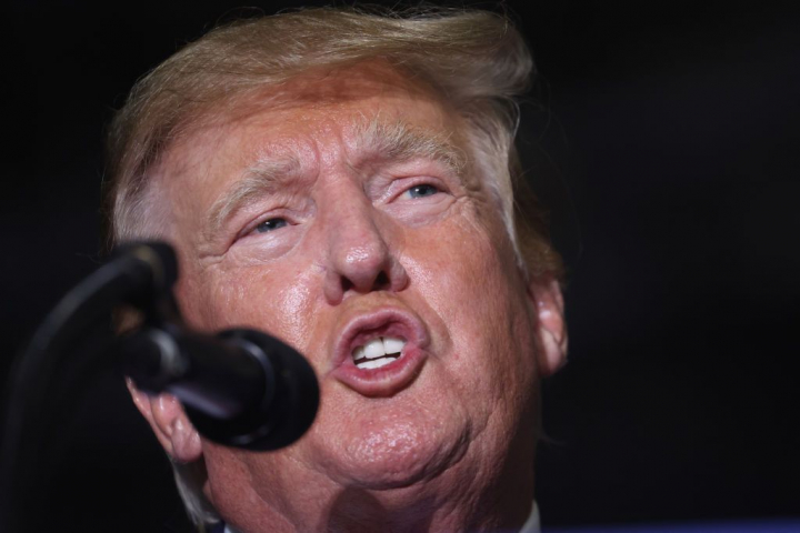 Ce i-a spus Donald Trump unui sustinator gay, in timpul unui meeting