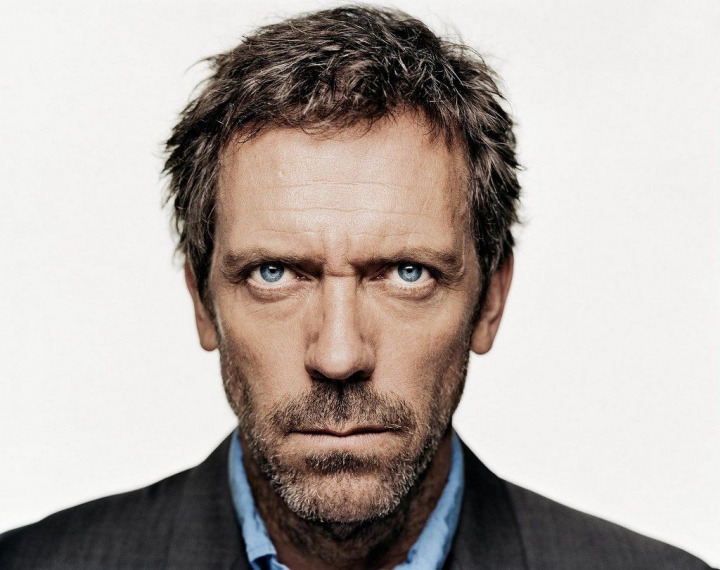 Ce se intampla cu Hugh Laurie? Actorul din serialul Dr. House e de nerecunoscut - FOTO
