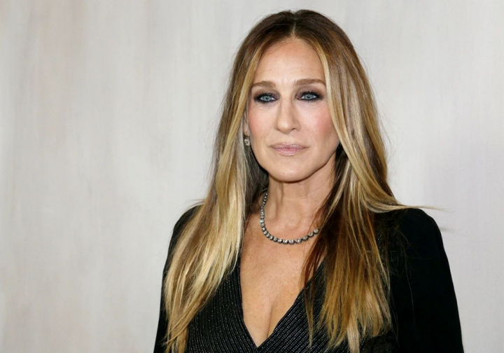 Sarah Jessica Parker, infectata cu COVID-19. Cum se simte vedeta de 57 de ani Sarah Jessica Parker, infectata cu COVID-19. Cum se simte vedeta de 57 de ani
