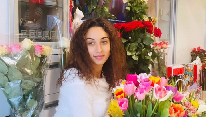 Petrecere de zile mari pentru Natalia Duminca! Frumoasa dansatoare a sarbatorit in stil survivor alaturi de vedetele de la noi, dar si oamenii dragi! Ce daruri impresionante a primit aceasta: „Imi place tot ce are diamante...” - VIDEO Petrecere de zile mari pentru Natalia Duminca! Frumoasa dansatoare a sarbatorit in stil survivor alaturi de vedetele de la noi, dar si oamenii dragi! Ce daruri impresionante a primit aceasta: „Imi place tot ce are diamante...” - VIDEO