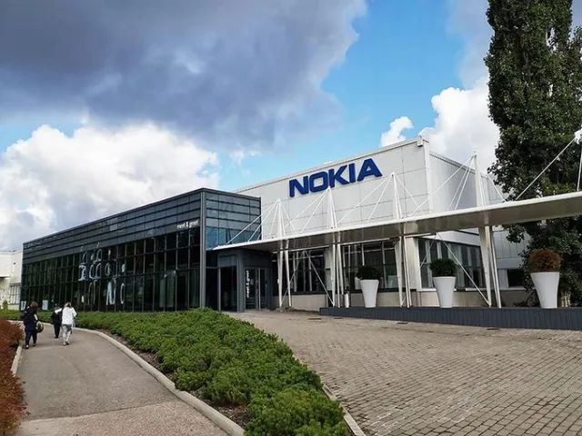 Nokia si-a anuntat retragerea de pe piata rusa. Circa 2 mii de angajati isi vor pierde locul de munca