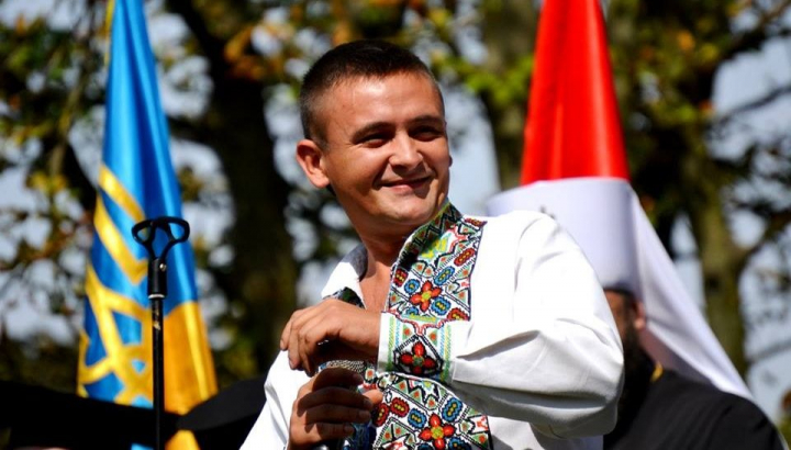 Adam Gorbatiuk, artist al poporului Ucrainean, isi apara tara in randurile Garzii Nationale - VIDEO Adam Gorbatiuk, artist al poporului Ucrainean, isi apara tara in randurile Garzii Nationale - VIDEO