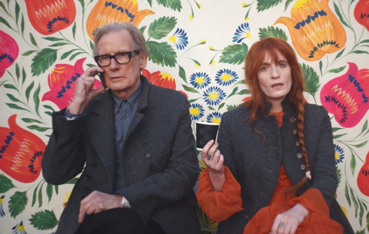 Trupa britanica „Florence + The Machine” a dedicat o piesa de exceptie Ucrainei! Videoclipul a fost filmat la Kiev - VIDEO Trupa britanica „Florence + The Machine” a dedicat o piesa de exceptie Ucrainei! Videoclipul a fost filmat la Kiev - VIDEO