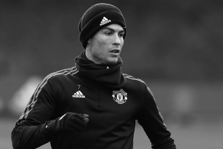 Cristiano Ronaldo, inapoi pe terenul de fotbal, dupa tragedia suferita: „E din nou disponibil” Cristiano Ronaldo, inapoi pe terenul de fotbal, dupa tragedia suferita: „E din nou disponibil”