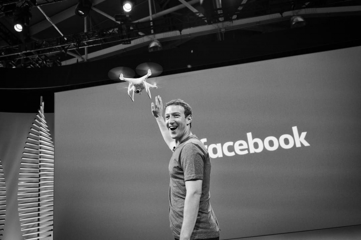 Mark Zuckerberg, pe lista neagra de persoane indezirabile a Rusiei Mark Zuckerberg, pe lista neagra de persoane indezirabile a Rusiei