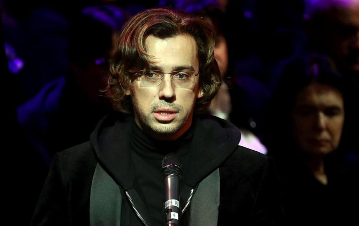 Uimeste din nou! Maxim Galkin va transfera o parte din banii acumulati in urma spectacolelor din Israel catre refugiatii ucraineni: „Milioane de ucraineni isi pierd casele si sunt nevoiti sa-si paraseasca patria” Uimeste din nou! Maxim Galkin va transfera o parte din banii acumulati in urma spectacolelor din Israel catre refugiatii ucraineni: „Milioane de ucraineni isi pierd casele si sunt nevoiti sa-si paraseasca patria”