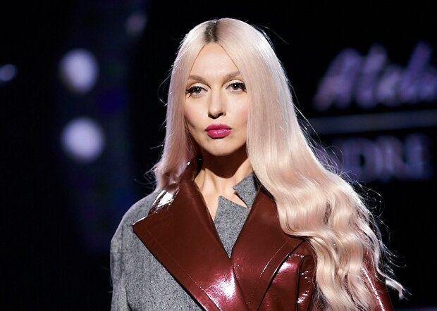 Interpreta ucraineana Olga Polyakova a apelat la ajutorul presedintelui Turciei, Recep Tayyip Erdogan: „El poate salva locuitorii din Mariupol” Interpreta ucraineana Olga Polyakova a apelat la ajutorul presedintelui Turciei, Recep Tayyip Erdogan: „El poate salva locuitorii din Mariupol”