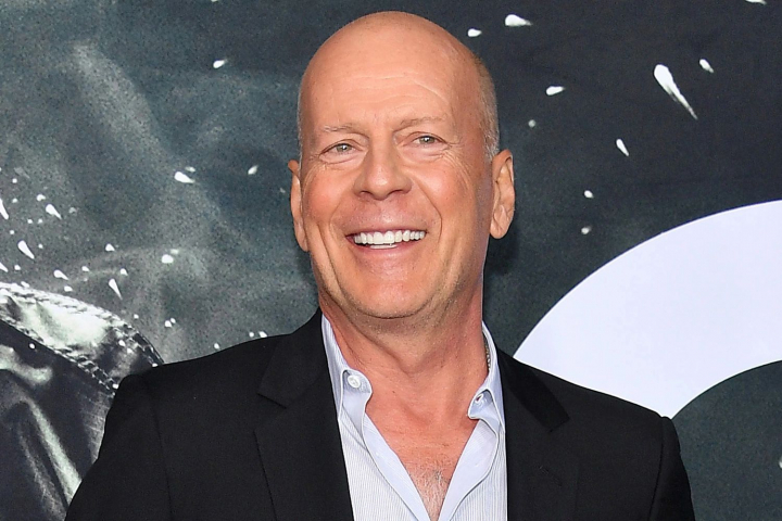 Bruce Willis - imagine emotionanta alaturi de familie dupa diagnosticul de afazie - FOTO Bruce Willis - imagine emotionanta alaturi de familie dupa diagnosticul de afazie - FOTO