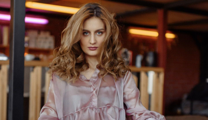 Acum nu-si mai ascunde sarcina! Lidia Isac va deveni din nou mamica. Vezi cum si-a anuntat fanii ca este insarcinata - VIDEO Acum nu-si mai ascunde sarcina! Lidia Isac va deveni din nou mamica. Vezi cum si-a anuntat fanii ca este insarcinata - VIDEO