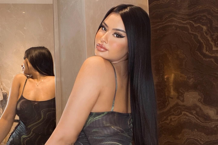 Ea e tanara care crede ca nu poate obtine jobul mult visat pentru ca e prea atragatoare: „Ai un pret mare de platit daca esti frumoasa” Ea e tanara care crede ca nu poate obtine jobul mult visat pentru ca e prea atragatoare: „Ai un pret mare de platit daca esti frumoasa”