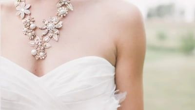 O femeie cu HIV s-a casatorit in spitalul in care se afla internata: Ne invata cat de important este sa traim clipa O femeie cu HIV s-a casatorit in spitalul in care se afla internata: Ne invata cat de important este sa traim clipa