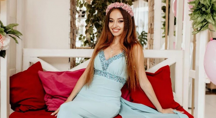 „Nimeni nu a venit sa ma sustina!” Elizabeth Nizza a dezvaluit ca in timpul concursului „Romanii au Talent” viata ei era plina de probleme: „Am incercat sa redau pe scena un mic fragment din trairile mele” - VIDEO „Nimeni nu a venit sa ma sustina!” Elizabeth Nizza a dezvaluit ca in timpul concursului „Romanii au Talent” viata ei era plina de probleme: „Am incercat sa redau pe scena un mic fragment din trairile mele” - VIDEO