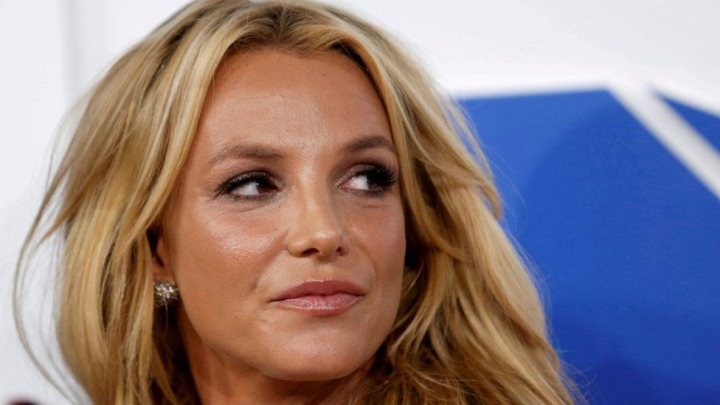 Britney Spears, in pragul unei noi depresii. Mesajul devastator dupa ce aceasta a pierdut a treia sarcina: „Am pierdut copilul minune...” - FOTO
Britney Spears, in pragul unei noi depresii. Mesajul devastator dupa ce aceasta a pierdut a treia sarcina: „Am pierdut copilul minune...” - FOTO