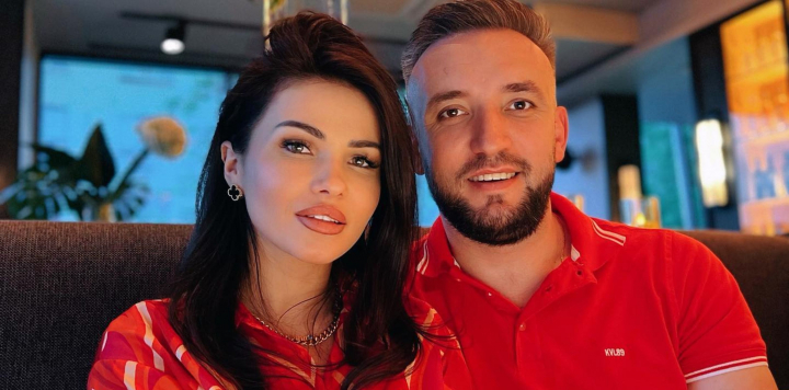 Mananca practic orice, mai putin lapte! Ce spun sotii Maxian despre regimul lor alimentar, mancatul la restaurant zilnic, dar si regimurile pentru mentinerea formei fizice: „Uneori mai tin detox-uri...” - VIDEO Mananca practic orice, mai putin lapte! Ce spun sotii Maxian despre regimul lor alimentar, mancatul la restaurant zilnic, dar si regimurile pentru mentinerea formei fizice: „Uneori mai tin detox-uri...” - VIDEO