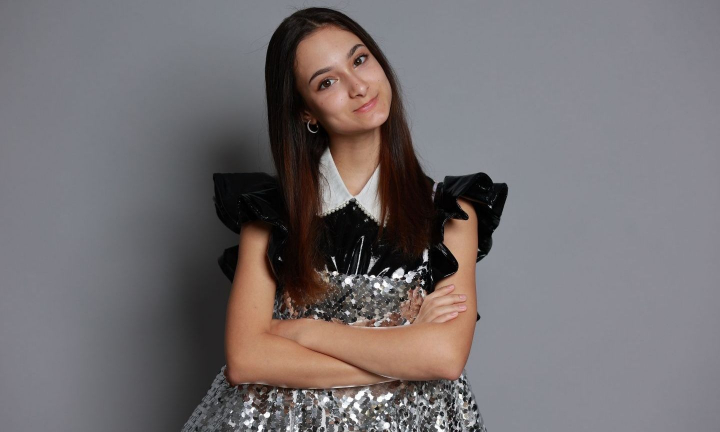 Eva Nicolescu a cantat propria compozitie la Romanii au talent: „Nu m-as fi gandit ca tu esti un artist roman” - VIDEO Eva Nicolescu a cantat propria compozitie la Romanii au talent: „Nu m-as fi gandit ca tu esti un artist roman” - VIDEO