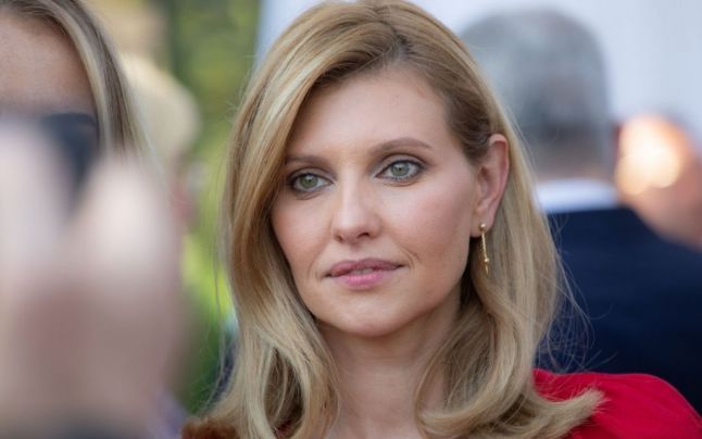 Prima doamna a Ucrainei a spus cum a fost afectata familia ei de razboi. Olena Zelensky, mai sincera ca niciodata intr-un interviu TV
Prima doamna a Ucrainei a spus cum a fost afectata familia ei de razboi. Olena Zelensky, mai sincera ca niciodata intr-un interviu TV