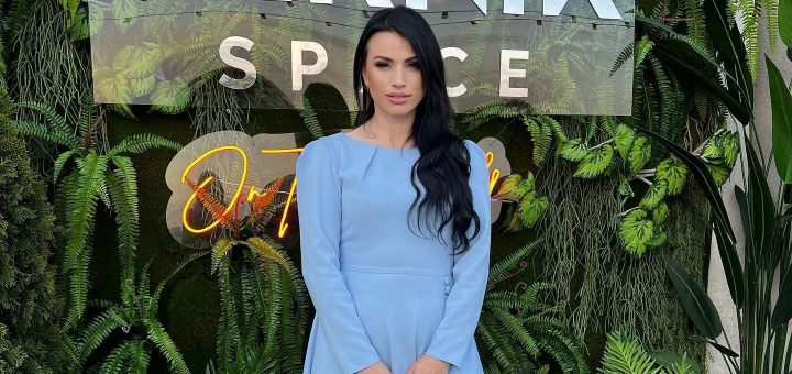 La 36 se simte mai perfect ca oricand! Vezi ce surprize au asteptat-o la Bucuresti pe Diana Ballerini: „Acum ma mandresc mai mult cu mine, caci eu am inceput totul singura, intuitiv, fara o echipa in spatele meu” - VIDEO La 36 se simte mai perfect ca oricand! Vezi ce surprize au asteptat-o la Bucuresti pe Diana Ballerini: „Acum ma mandresc mai mult cu mine, caci eu am inceput totul singura, intuitiv, fara o echipa in spatele meu” - VIDEO