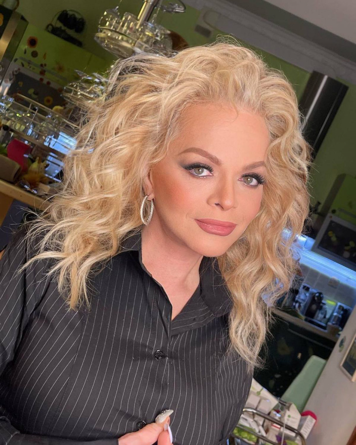 Dupa o perioada de tacere, Larisa Dolina a decis sa vorbeasca despre situatia din Ucraina: „Stiu adevarul....” - FOTO Dupa o perioada de tacere, Larisa Dolina a decis sa vorbeasca despre situatia din Ucraina: „Stiu adevarul....” - FOTO