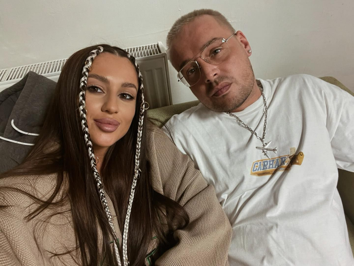 Guf a devenit tata pentru a doua oara! Acesta a publicat primele poze cu copilul sau si al Iuliei Koroleva - FOTO Guf a devenit tata pentru a doua oara! Acesta a publicat primele poze cu copilul sau si al Iuliei Koroleva - FOTO