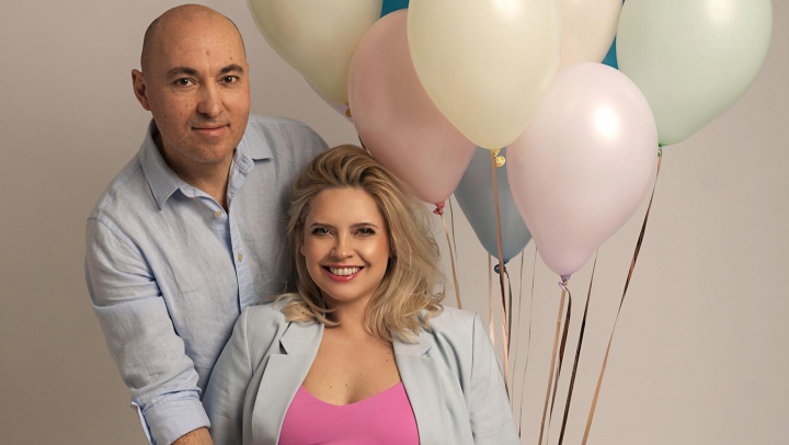 A tinut totul intr-o mare taina, iar acum a facut marele anunt! Interpreta Alexandra Shine a devenit mama si este coplesita de emotii. Vezi prima poza cu bebelusul, dar si momentele speciale din perioada sarcinii - FOTO A tinut totul intr-o mare taina, iar acum a facut marele anunt! Interpreta Alexandra Shine a devenit mama si este coplesita de emotii. Vezi prima poza cu bebelusul, dar si momentele speciale din perioada sarcinii - FOTO