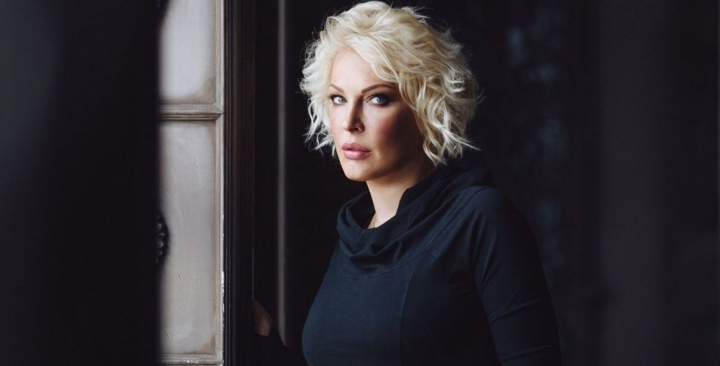 Castigatoarea emisiunii „Bitva Ekstrasensov” Elena Yasevich s-a stins din viata: „Nu trebuie sa te joci cu lumea cealalta...” Castigatoarea emisiunii „Bitva Ekstrasensov” Elena Yasevich s-a stins din viata: „Nu trebuie sa te joci cu lumea cealalta...”